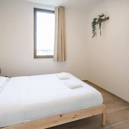 Opera Square In Centre Apartment *